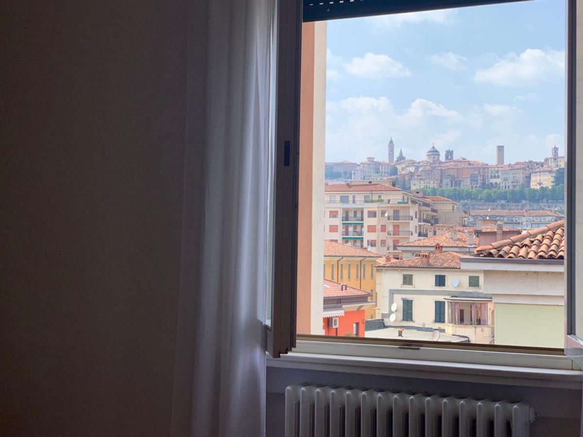 Camozzi Central Apartment Bergamo Kültér fotó