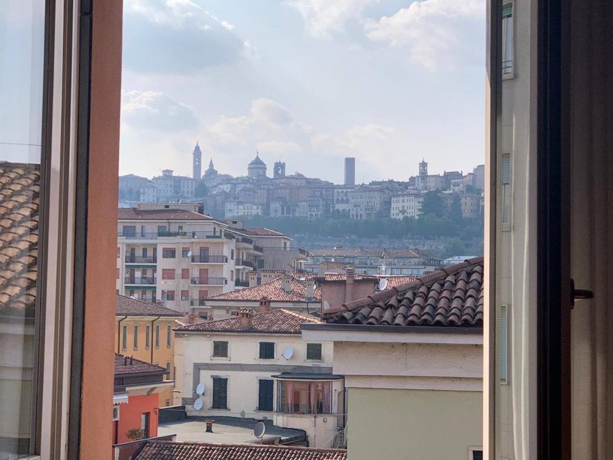 Camozzi Central Apartment Bergamo Kültér fotó