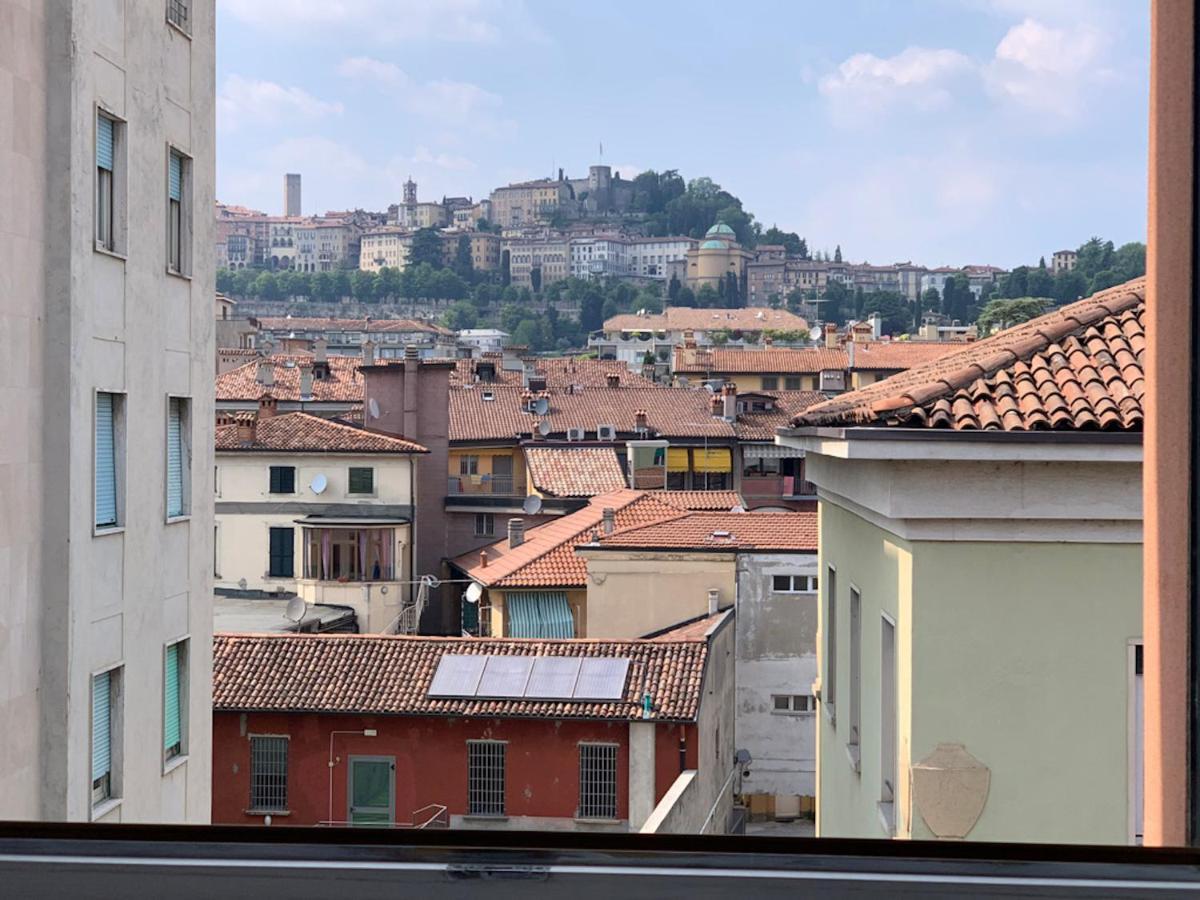 Camozzi Central Apartment Bergamo Kültér fotó